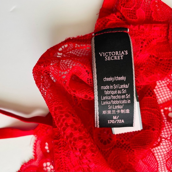 34D MEDIUM Victoria’s Secret red bra set - Picture 6 of 6